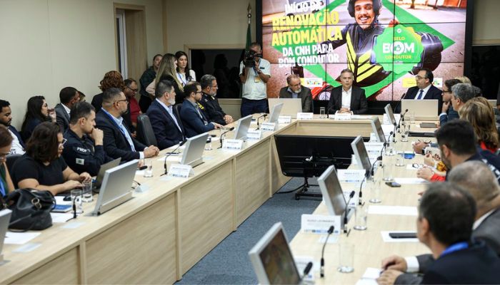  Ministro anuncia renovações automáticas de CNH para bons motoristas 